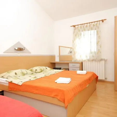Apartments And Rooms With A Swimming Pool Babici, Umag - 3046 Guest house