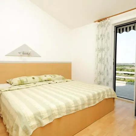 Guest house Apartments And Rooms With A Swimming Pool Babici, Umag - 3046